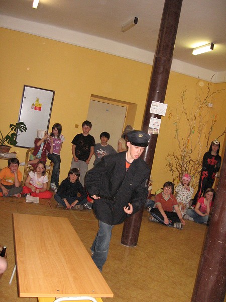 img00064.jpg