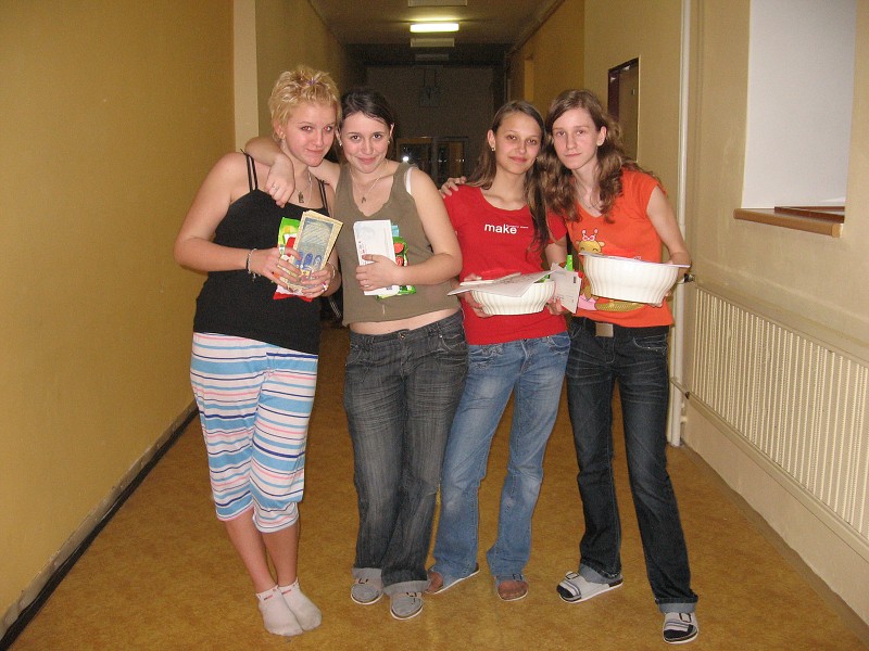 img00077.jpg