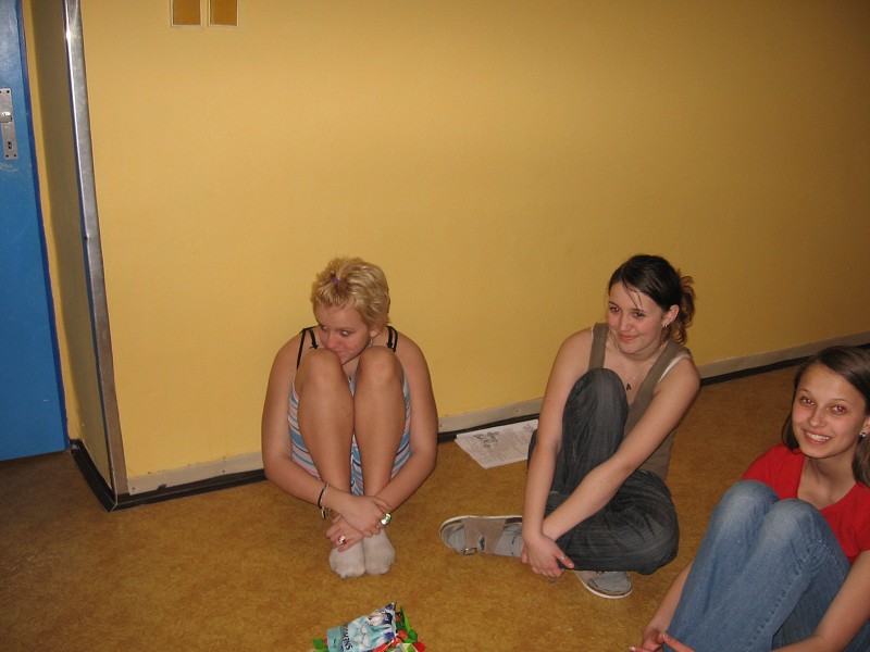 img00100.jpg