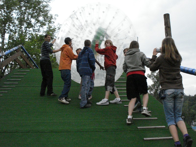 img00105.jpg