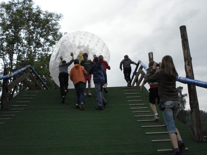img00106.jpg