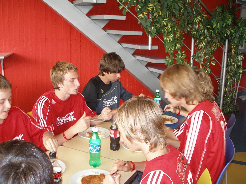img00025.jpg