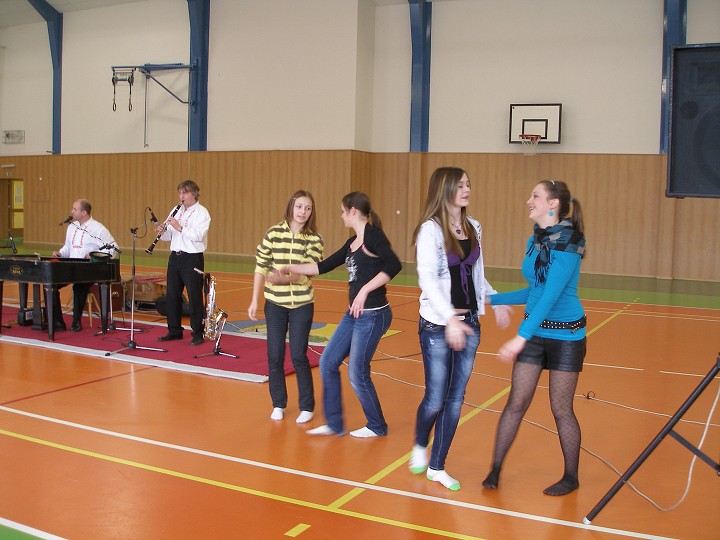 img00032.jpg