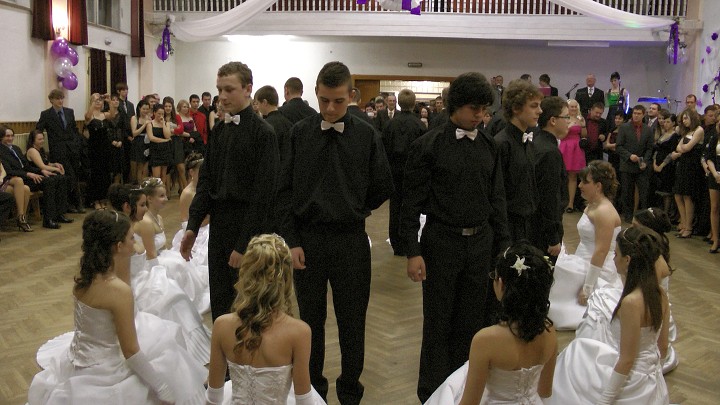 img00077.jpg