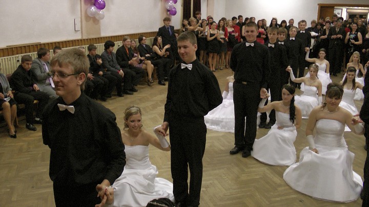 img00100.jpg