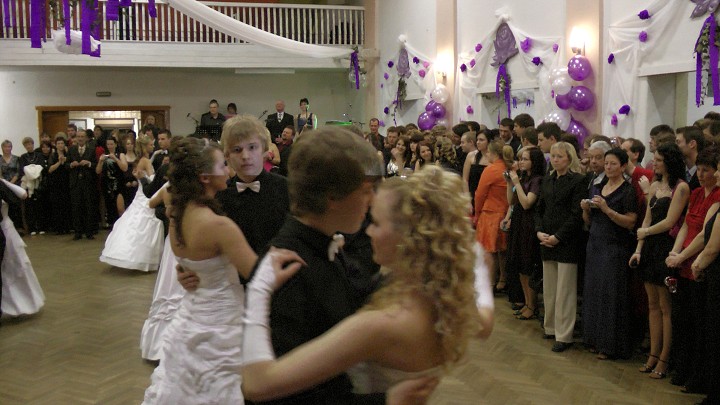 img00104.jpg