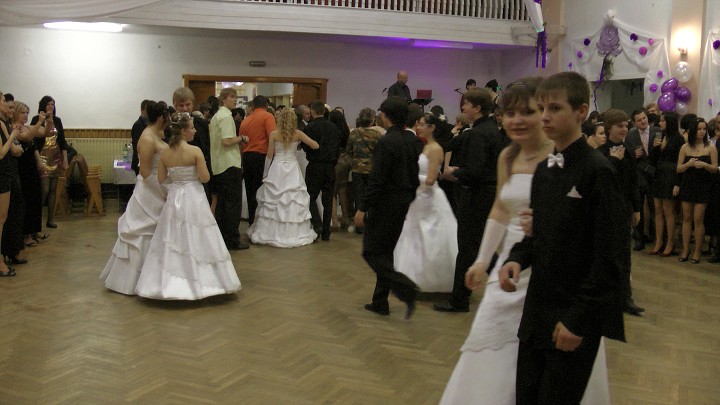 img00327.jpg