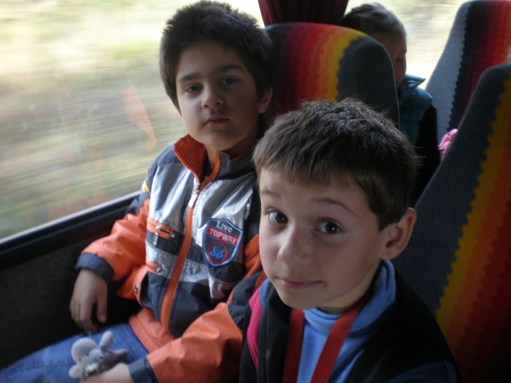 img00002.jpg