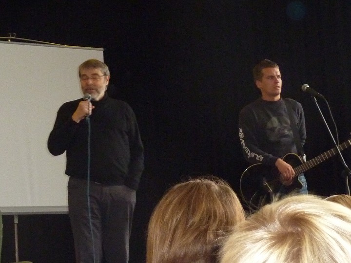 img00006.jpg