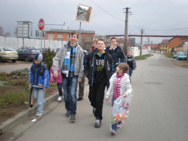 img00002.jpg