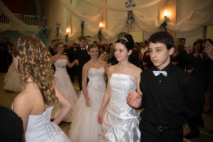 img00064.jpg