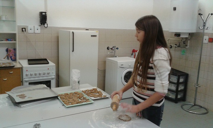 img00030.jpg