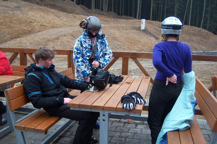 img00099.jpg