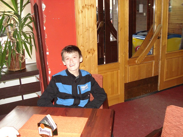 img00243.jpg