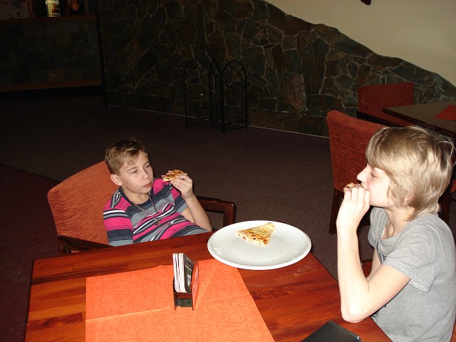 img00244.jpg