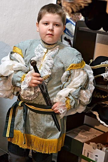 img00017.jpg