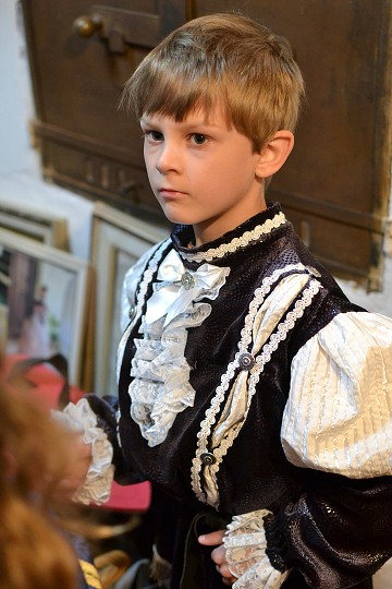 img00019.jpg