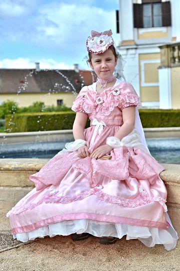 img00070.jpg