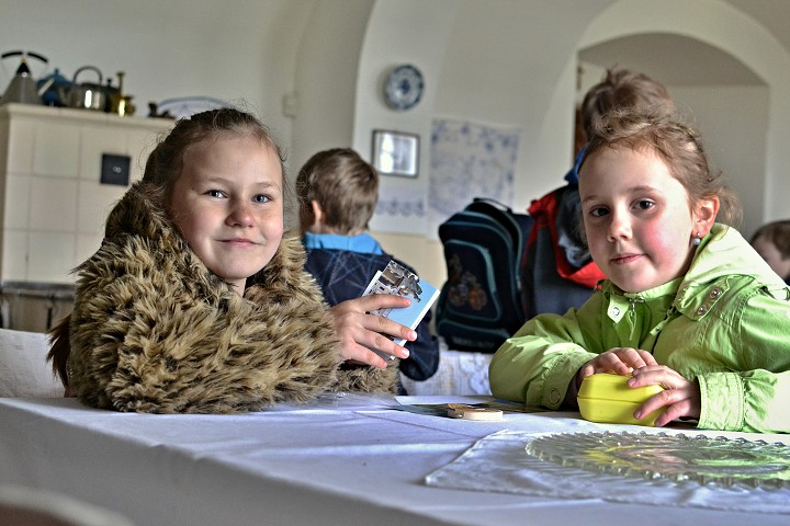 img00099.jpg