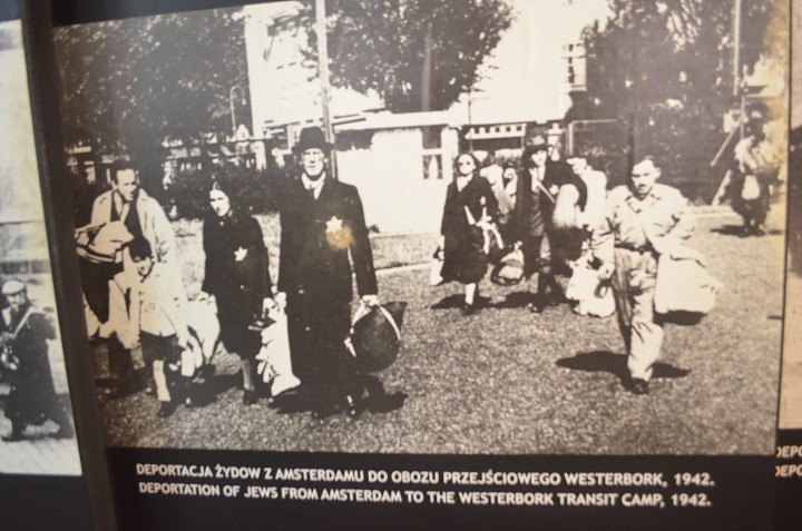 img00023.jpg