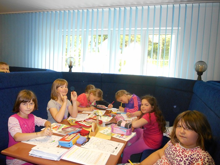 img00020.jpg
