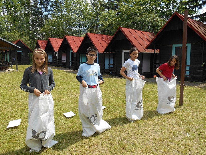 img00077.jpg