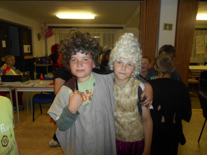 img00107.jpg