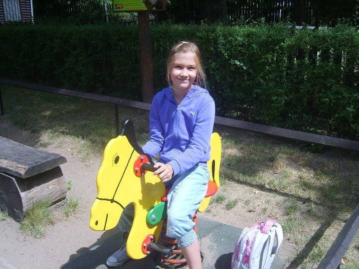 img00012.jpg