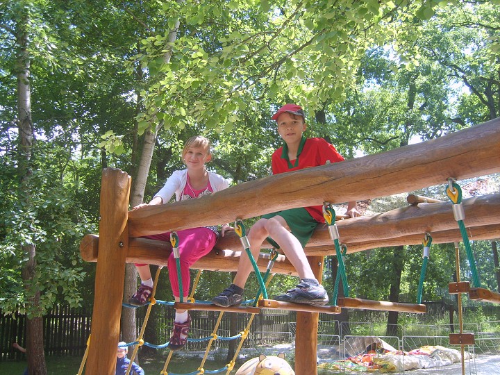 img00019.jpg