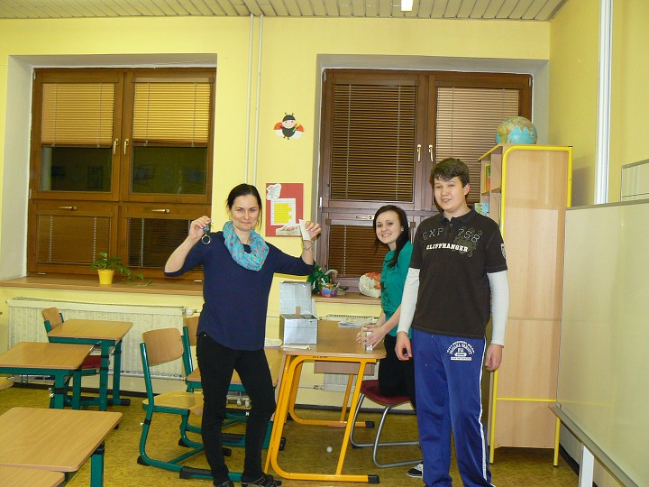 img00045.jpg