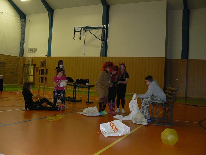 img00118.jpg