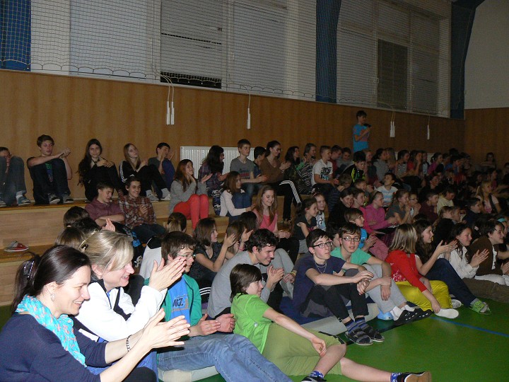 img00125.jpg