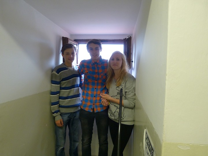 img00003.jpg