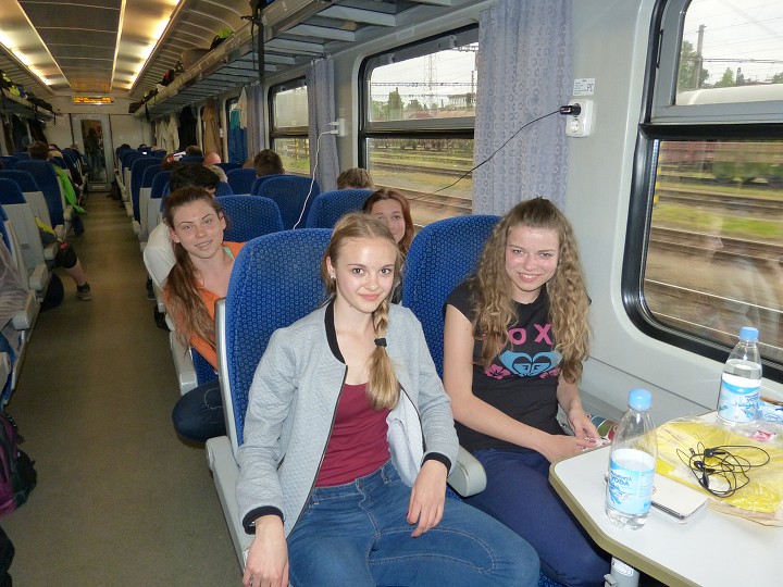 img00027.jpg