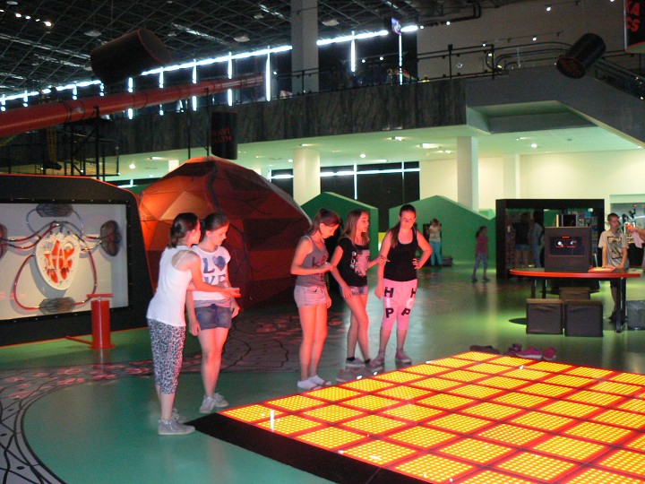 img00023.jpg