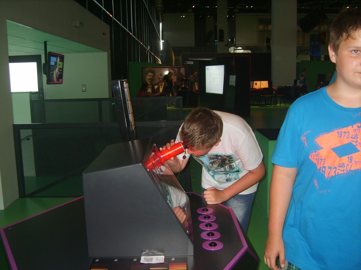 img00097.jpg