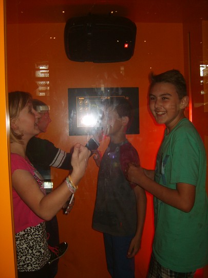 img00107.jpg