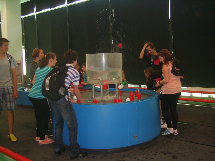 img00119.jpg