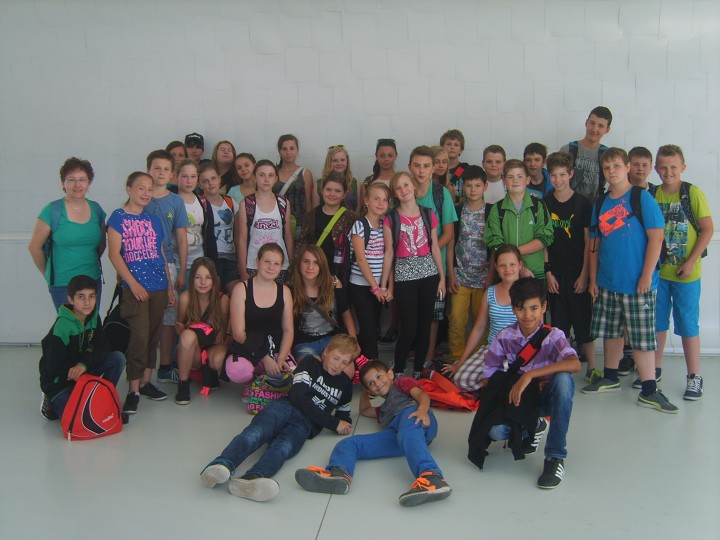 img00129.jpg