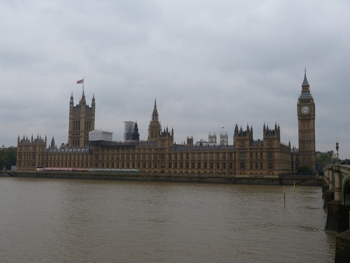img00125.jpg