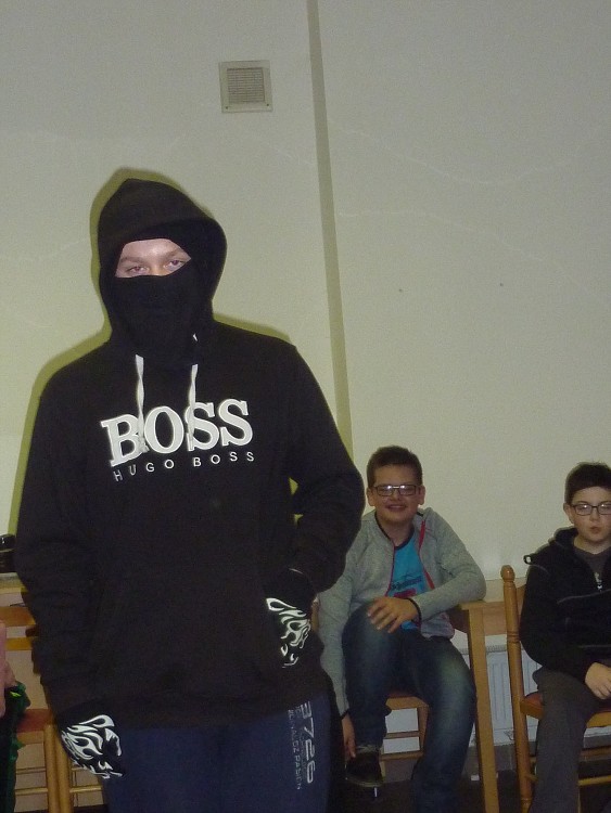 img00195.jpg