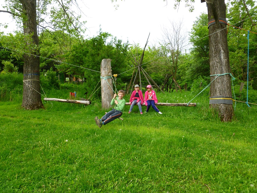 img00080.jpg