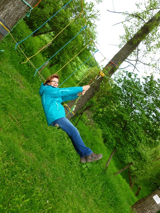 img00099.jpg