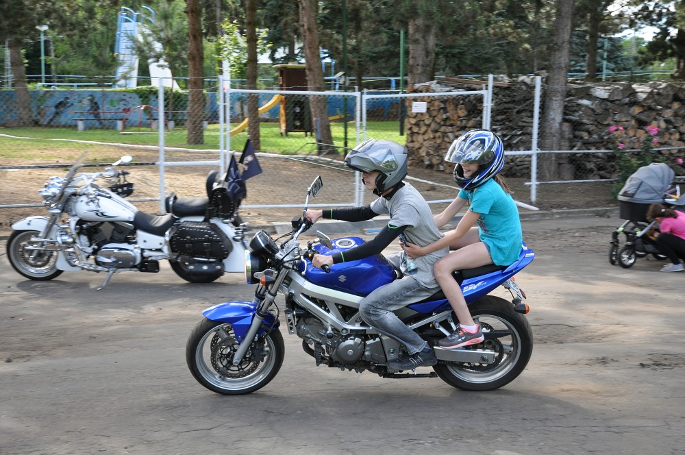img00044.jpg
