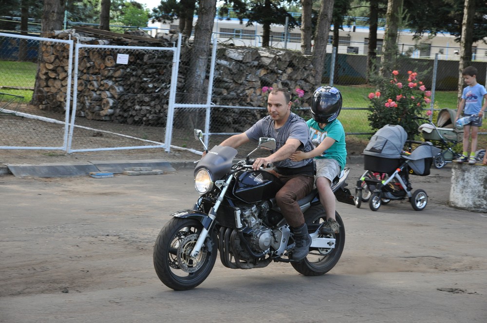 img00048.jpg