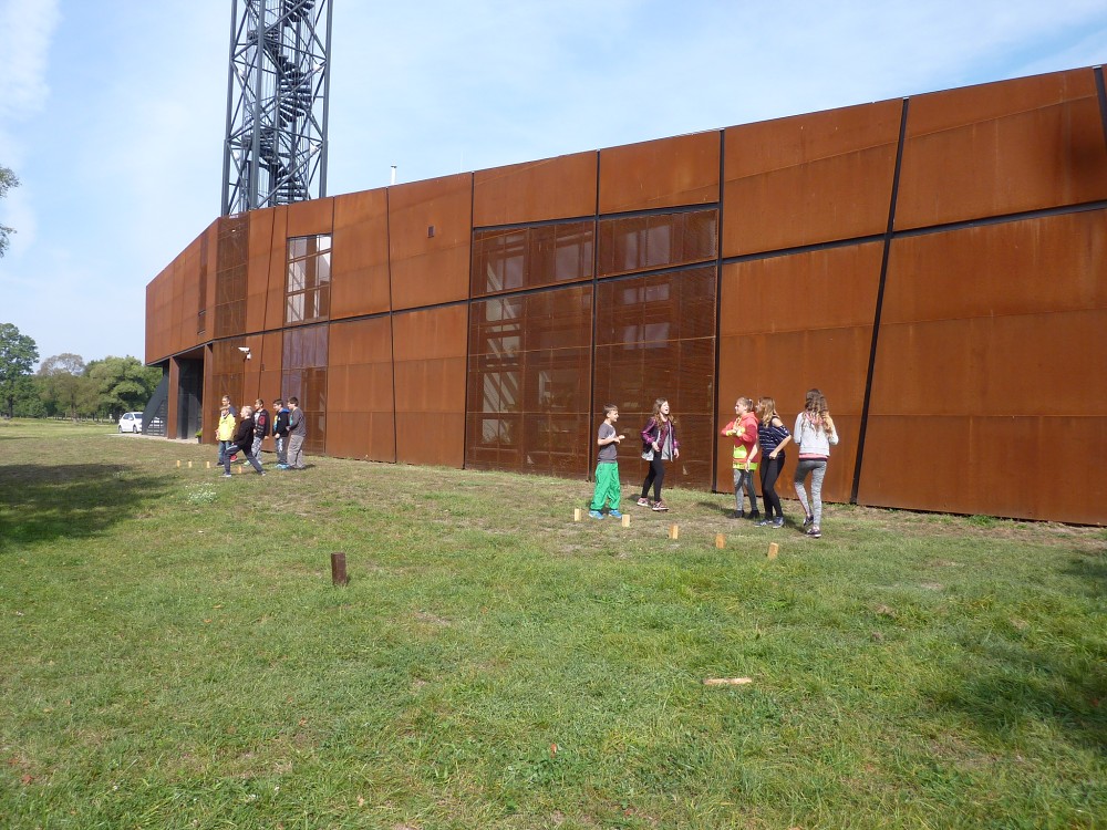 img00045.jpg