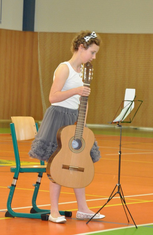 img00020.jpg