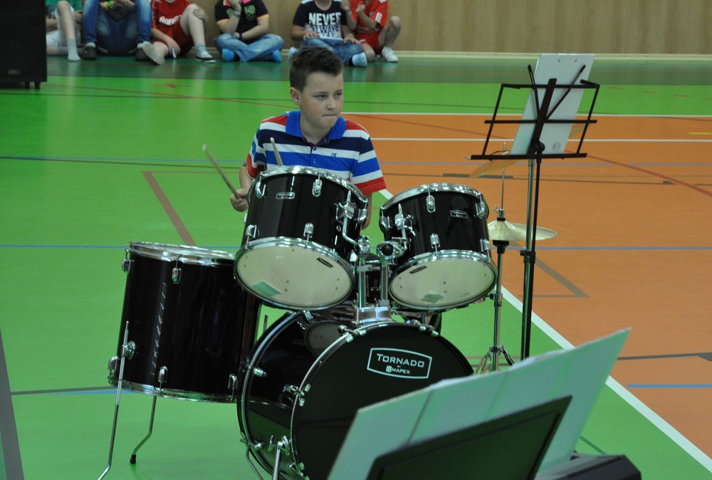img00077.jpg