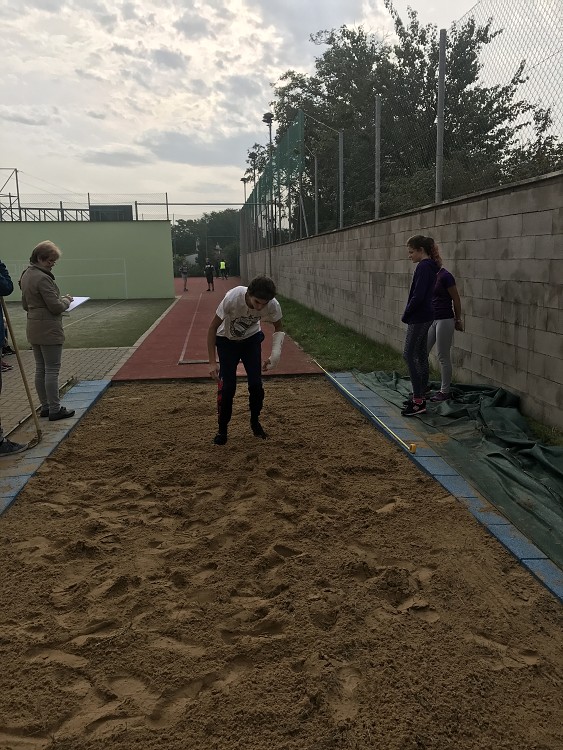 img00008.jpg
