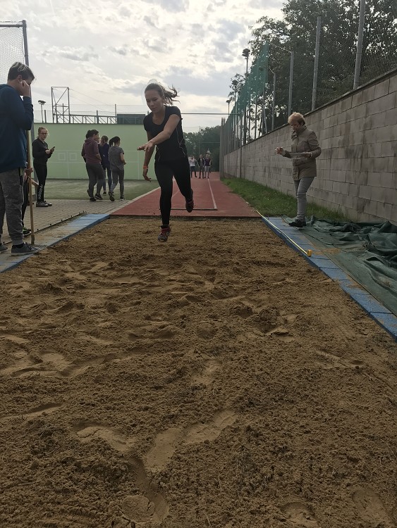 img00012.jpg